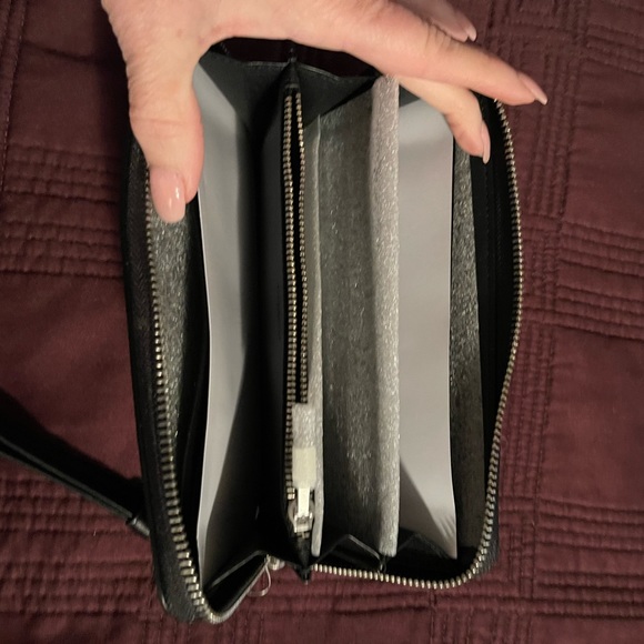 NWOT Coach Wristlet - Picture 3 of 3